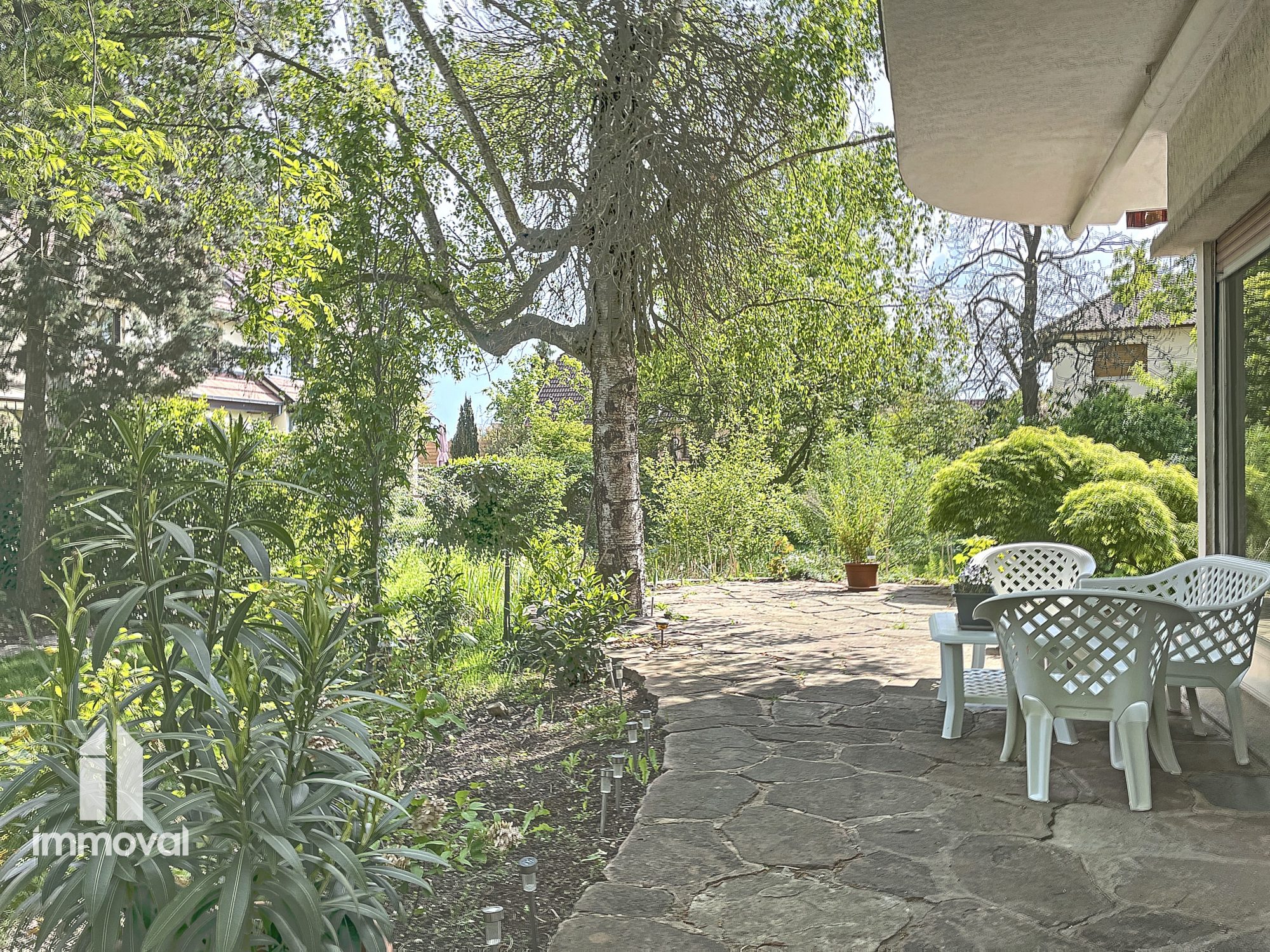 Robertsau RDJ de 173m² avec 8a de jardin piscinable