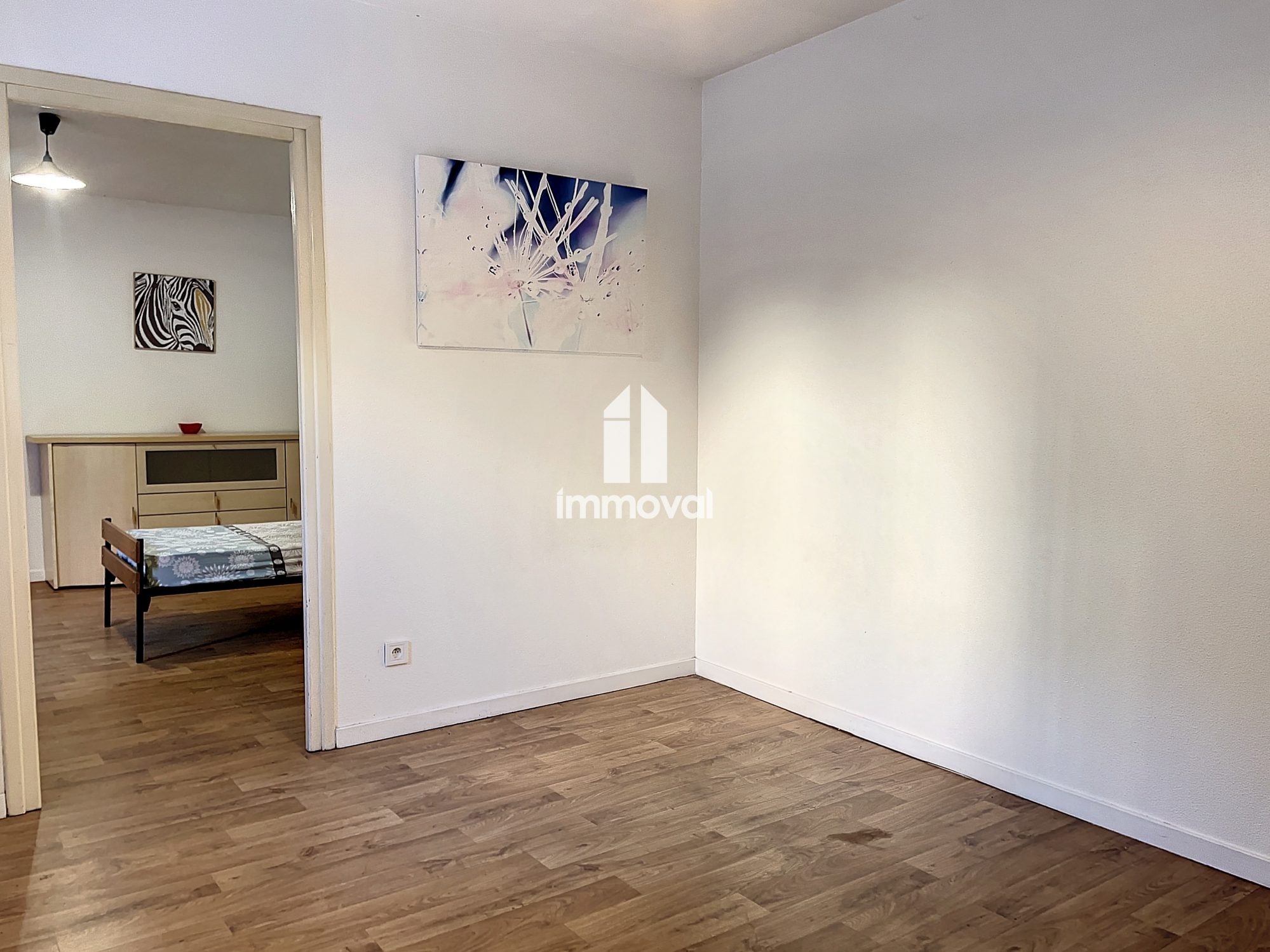 GARE CHARMANT 2P DE 50M²