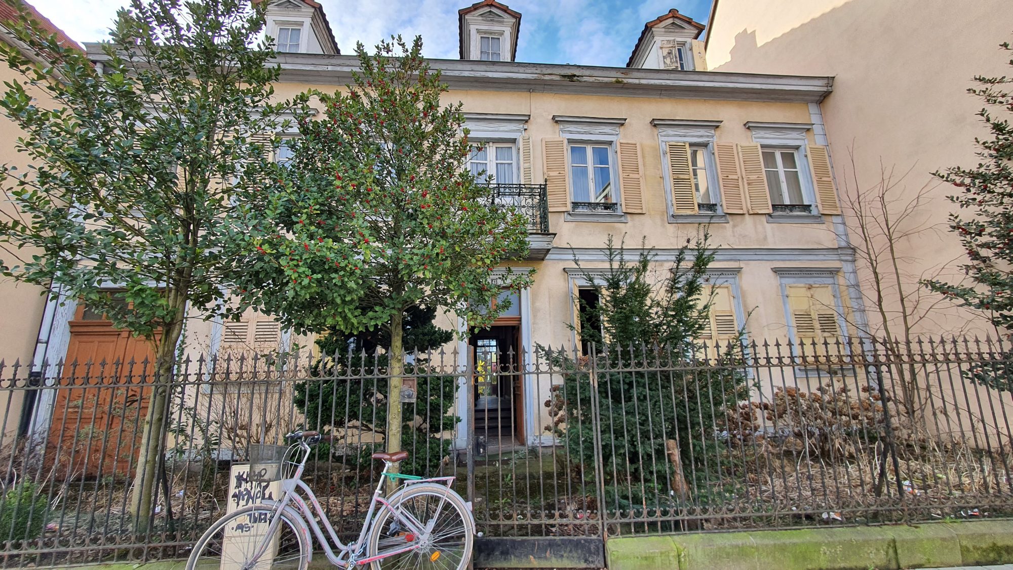 KOENIGSHOFFEN Immeuble à rénover vendu vide