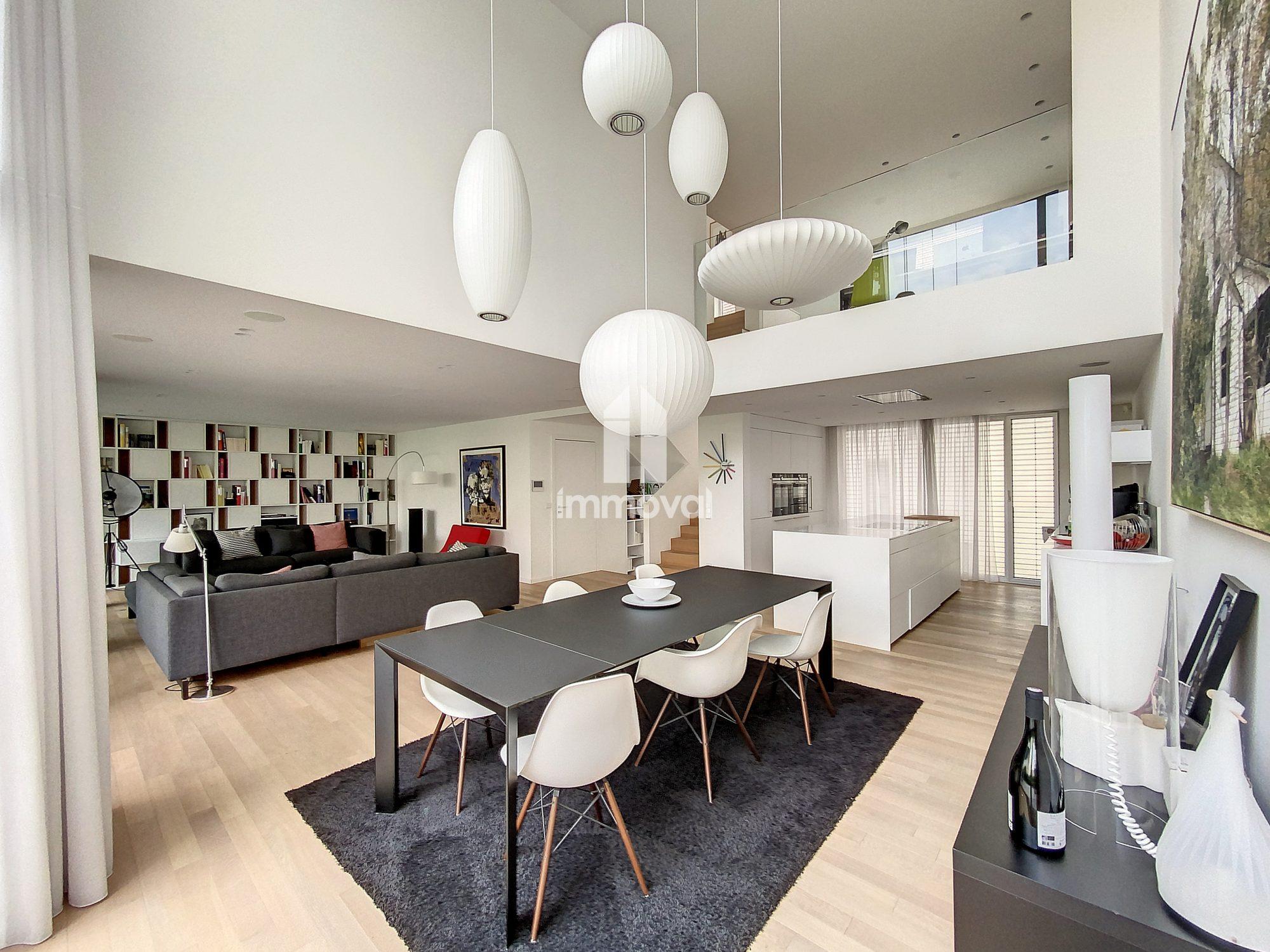 Neudorf, villa de 199m², terrasse de 29m2, jardin et garage.