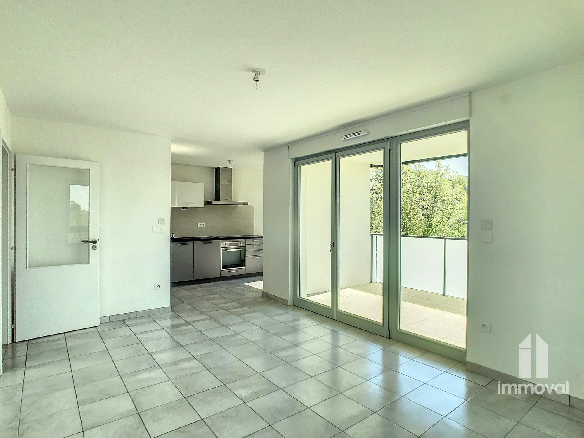 ILLKIRCH, 3 Pièces 63 m² Terrasse 13 m². Parking en Ss. Sol,