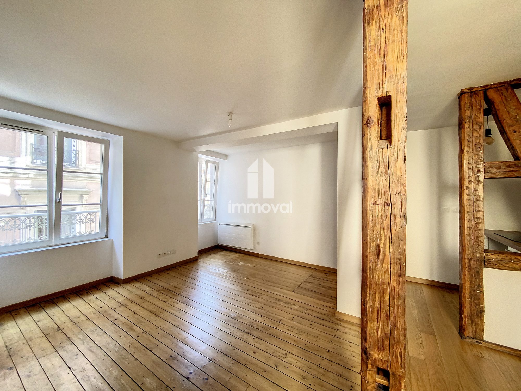 PLACE AUSTERLITZ Appartement 2P de 42.88m²